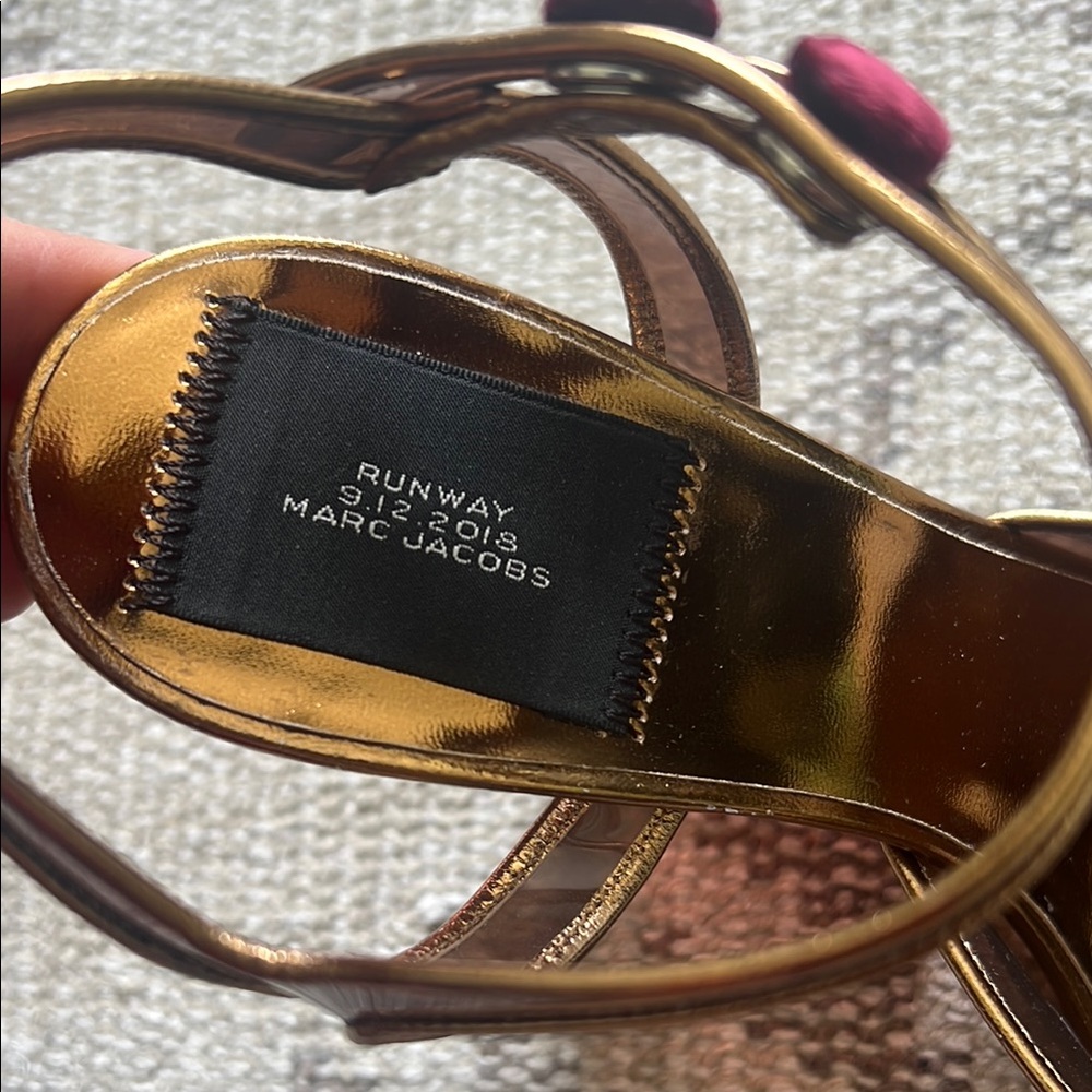 Marc Jacobs Metallic Bronze and Brown PVC Peep-Toe Block Heel / Wedge Sandals - Picture 4 of 10